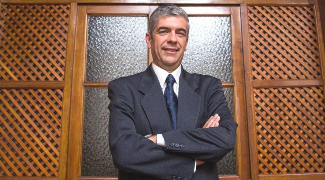 Gallo Cornejo