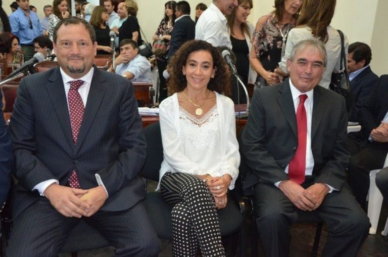 Diez Villa, Yanakis y Blasco